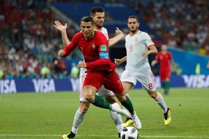 Ronaldo đe dọa chuỗi bất bại của Tây Ban Nha