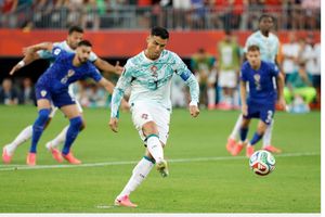Đội tuyển Bỉ phản đối FIFA khi hủy treo giò với Balogun