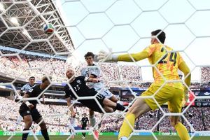 Bỉ chấm dứt giấc mơ World Cup của Mỹ với chiến thắng 4-1