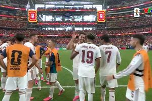 Tây Ban Nha lập kỷ lục giữ sạch lưới tại World Cup