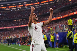 World Cup 2026: Mikel Merino viết tiếp câu chuyện cha và con