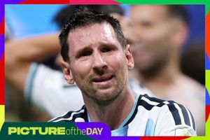 Khoảnh khắc World Cup: Nước mắt Messi