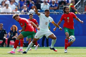 Mbappe quá xuất sắc