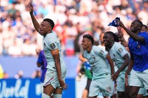 Toàn cảnh World Cup: Mbappe quá 'cháy', Pháp mở toang cánh cửa vô địch