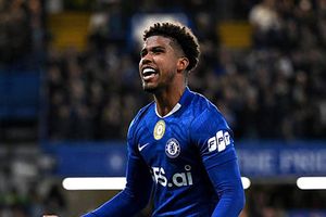 MU chiêu mộ thành công Andrey Santos, Barca chốt giá thần gió Karim Adeyemi