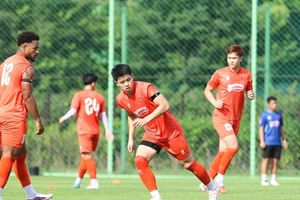 Tuyển Việt Nam đấu Gangwon FC: Bài toán cuối cùng của HLV Kim Sang Sik trước ASEAN Cup