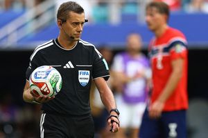 Tranh cãi tuyển Anh ghi 'bàn thắng ma' loại Na Uy: FIFA minh oan cho trọng tài