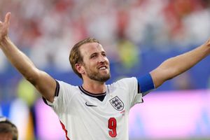 Kane gửi chiến thư tới Messi, Argentina