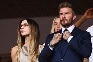 Victoria Beckham thờ ơ khi tuyển Anh ghi bàn