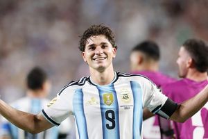 Arsenal chiêu mộ 'người hùng' tuyển Argentina