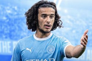 Man City duyệt chi 100 triệu euro cho tài năng 18 tuổi