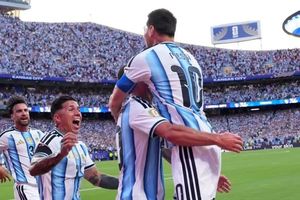 Bên lề World Cup: FIFA cân nhắc mở rộng World Cup 2030 lên 64 đội