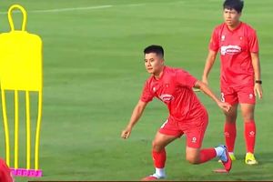 Đội tuyển Việt Nam trở lại tập luyện tại Hà Nội