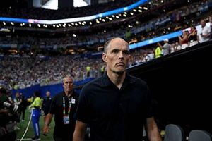 Sau thất bại của tuyển Anh ở Bán kết World Cup 2026, HLV Tuchel cam kết gắn bó với Tam sư đến Euro 2028