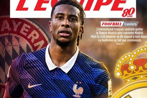 Vừa thua World Cup, Olise gây rắc rối cho Bayern Munich