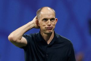 Tuyển Anh cài điều khoản sớm chia tay Tuchel