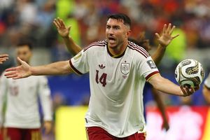Sao Tây Ban Nha sợ trọng tài thiên vị Argentina
