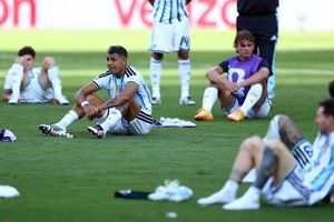 Truyền thông thế giới công kích Argentina