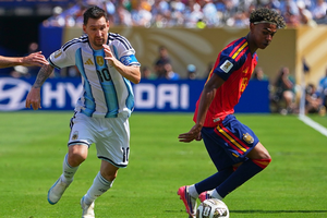 Con số 19 định mệnh giữa Messi và Yamal