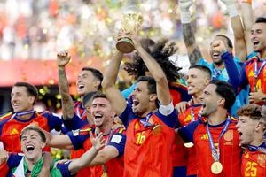 Tây Ban Nha lập kỷ lục World Cup, nhận khoản thưởng khổng lồ