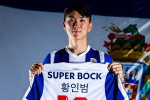 Tuyển thủ Hàn Quốc đổi CLB sau World Cup