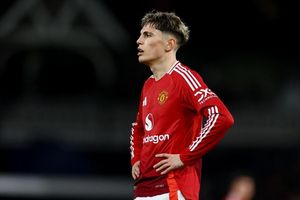 Aston Villa thành bến đỗ của loạt sao gây thất vọng ở MU