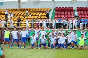 Đình Giang đưa CLB Đà Nẵng vào bán kết U17 Quốc gia