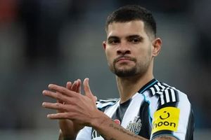 Arsenal đạt thỏa thuận cá nhân với Bruno Guimaraes nhưng vấp phải rào cản 70 triệu bảng