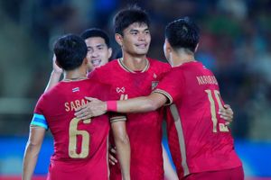 Tuyển Thái Lan đè bẹp Lào ở ASEAN Cup