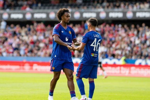 Tin thể thao (25-7): Zirkzee lập siêu phẩm, MU đại thắng Rosenborg