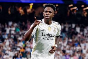 Liverpool sở hữu Vinicius giá… 0 đồng?