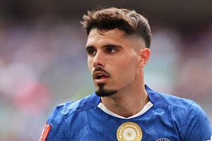 Tottenham đạt thỏa thuận miệng chiêu mộ Pedro Neto từ Chelsea với hợp đồng 5 năm