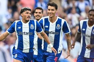 Porto đánh bại Aston Villa 2-1: Màn thử lửa giàu cảm xúc của dàn sao trẻ Unai Emery