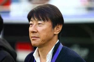 HLV Shin Tae-yong thoát án phạt nặng sau vụ tát học trò