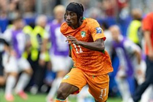 Real Madrid chốt mua Diomande 100 triệu bảng: Cơ hội vàng cho Man Utd sở hữu Tchouameni