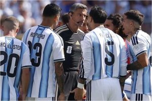 Trọng tài bắt trận chung kết World Cup 2026 giải nghệ