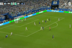 Siêu phẩm World Cup đổi đời Cabral