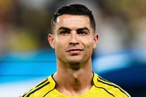 Có hay không Ronaldo kiếm hơn 700 triệu USD tại Saudi Arabia?