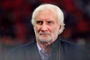 Völler: 'Tôi không muốn tuyển Đức đá như Argentina'