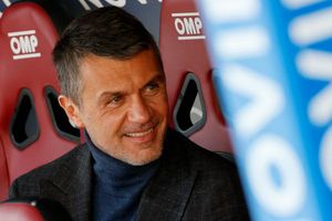 Không mời được Guardiola, Pirlo làm HLV Italy, Maldini từ chức sau 16 ngày