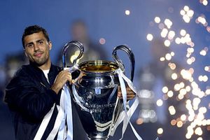 Real Madrid dốc toàn lực chiêu mộ Rodri: Cú sửa sai chiến lược của Chủ tịch Florentino Perez