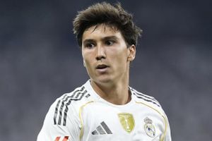 Real Madrid sắp bán tiền đạo dự bị với giá 60 triệu euro