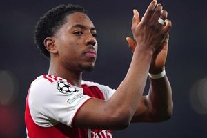 Man Utd chuẩn bị kích nổ bom tấn Myles Lewis-Skelly từ kình địch Arsenal