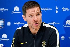 Xabi Alonso và khởi đầu mới cùng Chelsea: Khi 2 kẻ bị tổn thương tìm thấy nhau