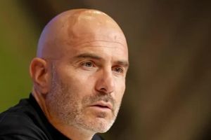 Jamie Carragher tin Enzo Maresca sẽ giúp Manchester City đòi lại ngôi vương Ngoại hạng Anh