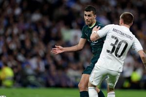 Real Madrid bất ngờ rút lui khỏi thương vụ Rodri: Lựa chọn bến đỗ nghiêng về Barcelona