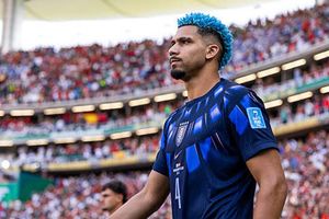 Chuyển nhượng sáng 8/8: Liverpool mượn Ronald Araujo, Arsenal cạnh tranh MU chiêu mộ Esposito
