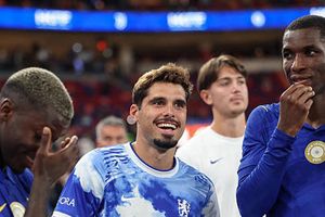 Arsenal được khuyên chiêu mộ Pedro Neto từ Chelsea để nâng cấp hàng công ở mùa giải mới