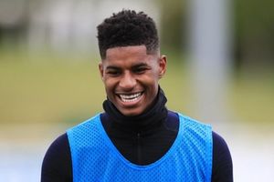 Manchester United hoãn chốt tương lai Marcus Rashford tới những ngày cuối phiên chợ hè
