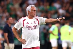 Ở Real của Mourinho, giỏi thôi chưa đủ